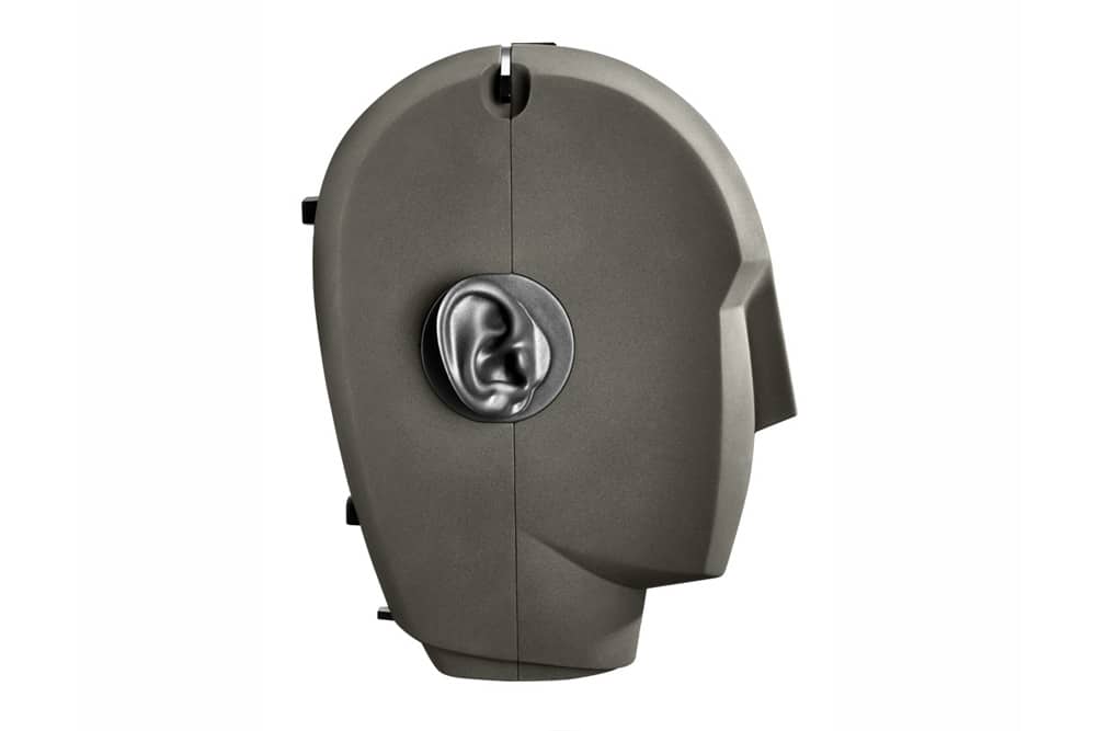 Binaurales Mikrofon Neumann KU 100 von der Seite