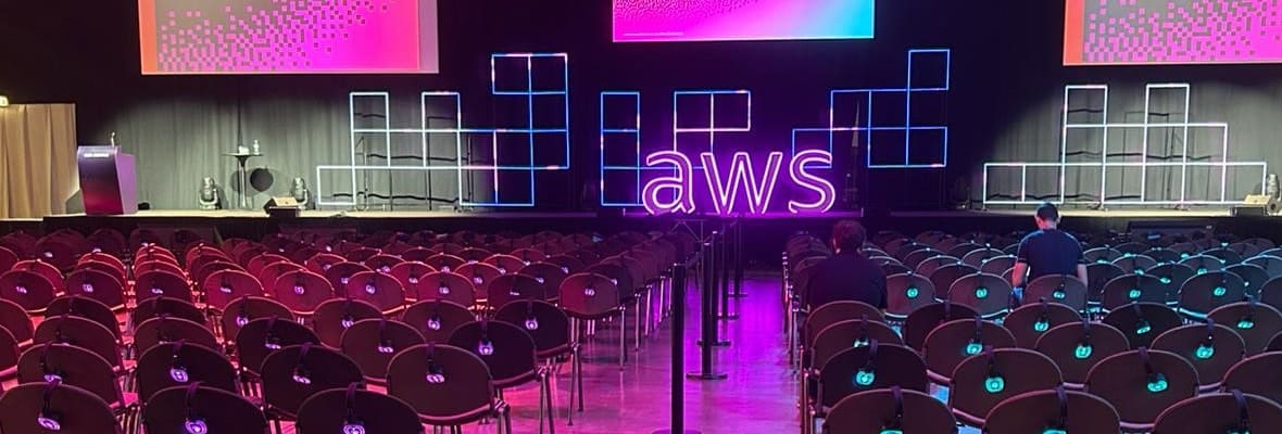 AWS Summit AWS Summit Milano – RF-Audiosystem und kabellose Silentsystem-Kopfhörer in der Fiera Milano Rho